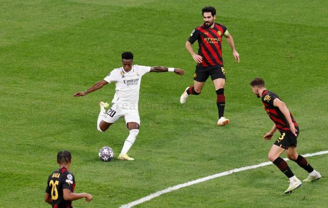 重团队配合 重团队配合