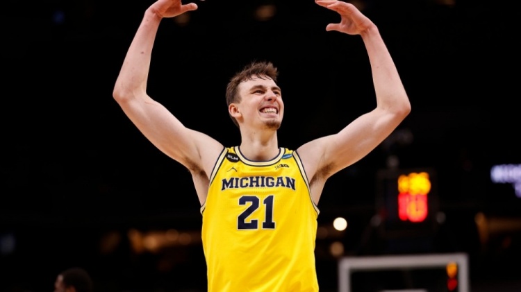 库蒂尼奥的 库蒂尼奥的